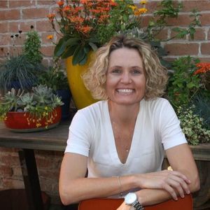 Meet your Posher, Devin